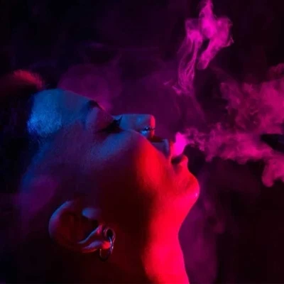 Kan e-cigaretter orsaka vätska i lungorna?